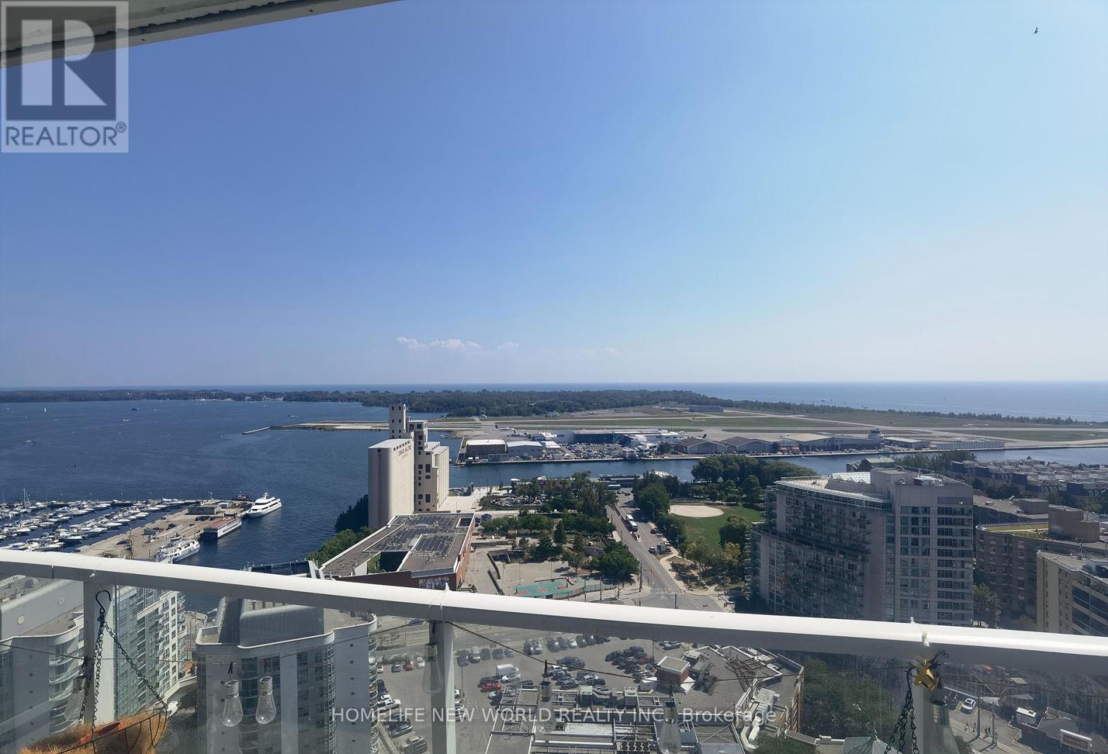 3002 - 17 Bathurst Street Property Photo 1