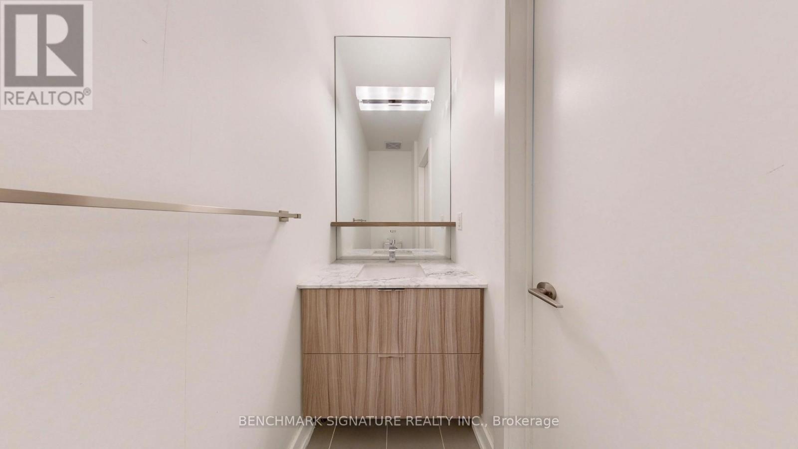 Th106 - 6 Parkwood Avenue Property Photo 26