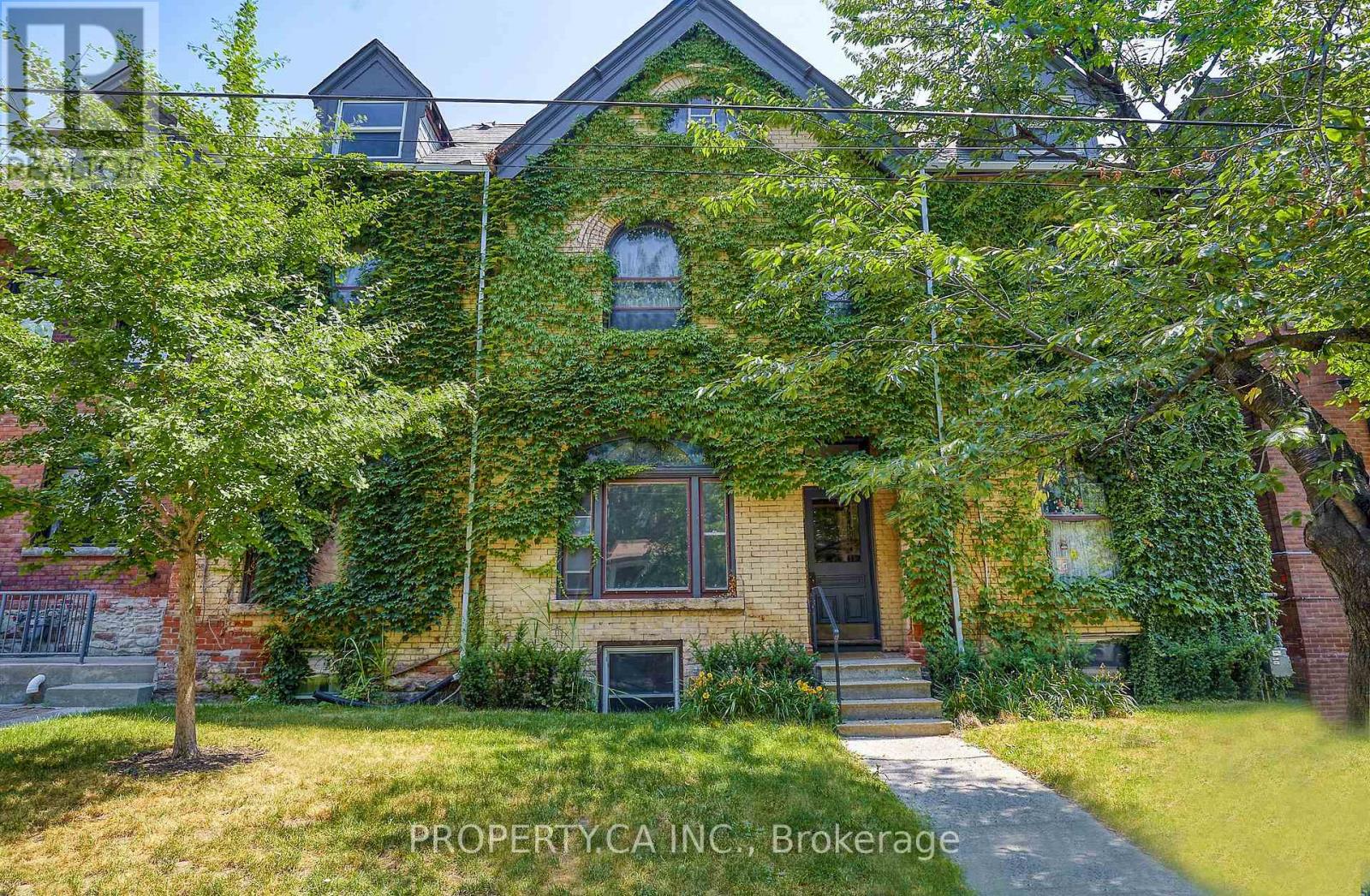 345 Gladstone Avenue Photo de la propriété 1
