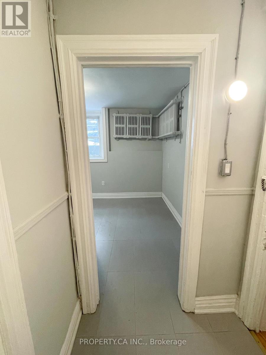 345 Gladstone Avenue Property Photo 20