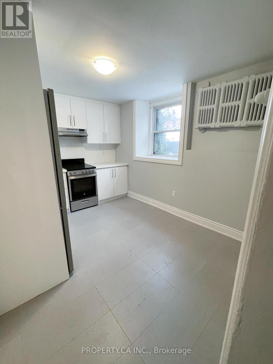 345 Gladstone Avenue Property Photo 21