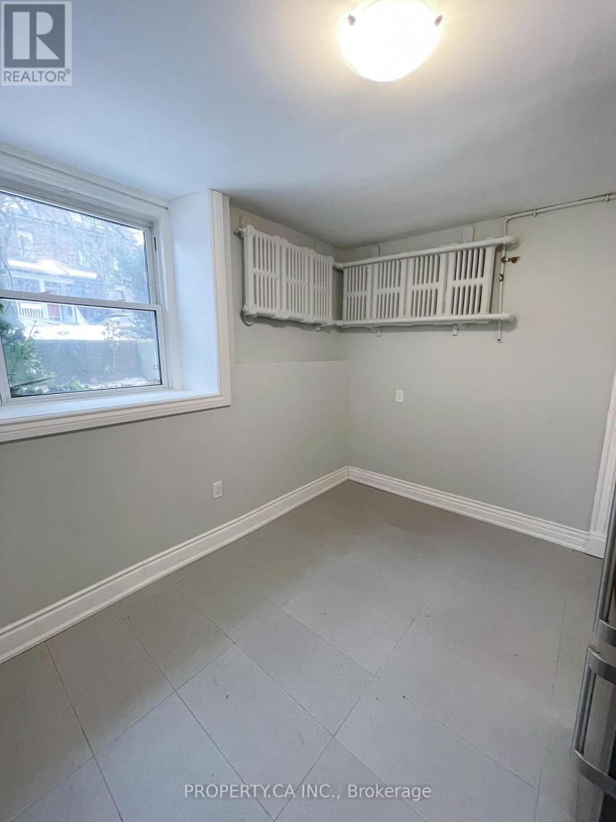345 Gladstone Avenue Property Photo 22
