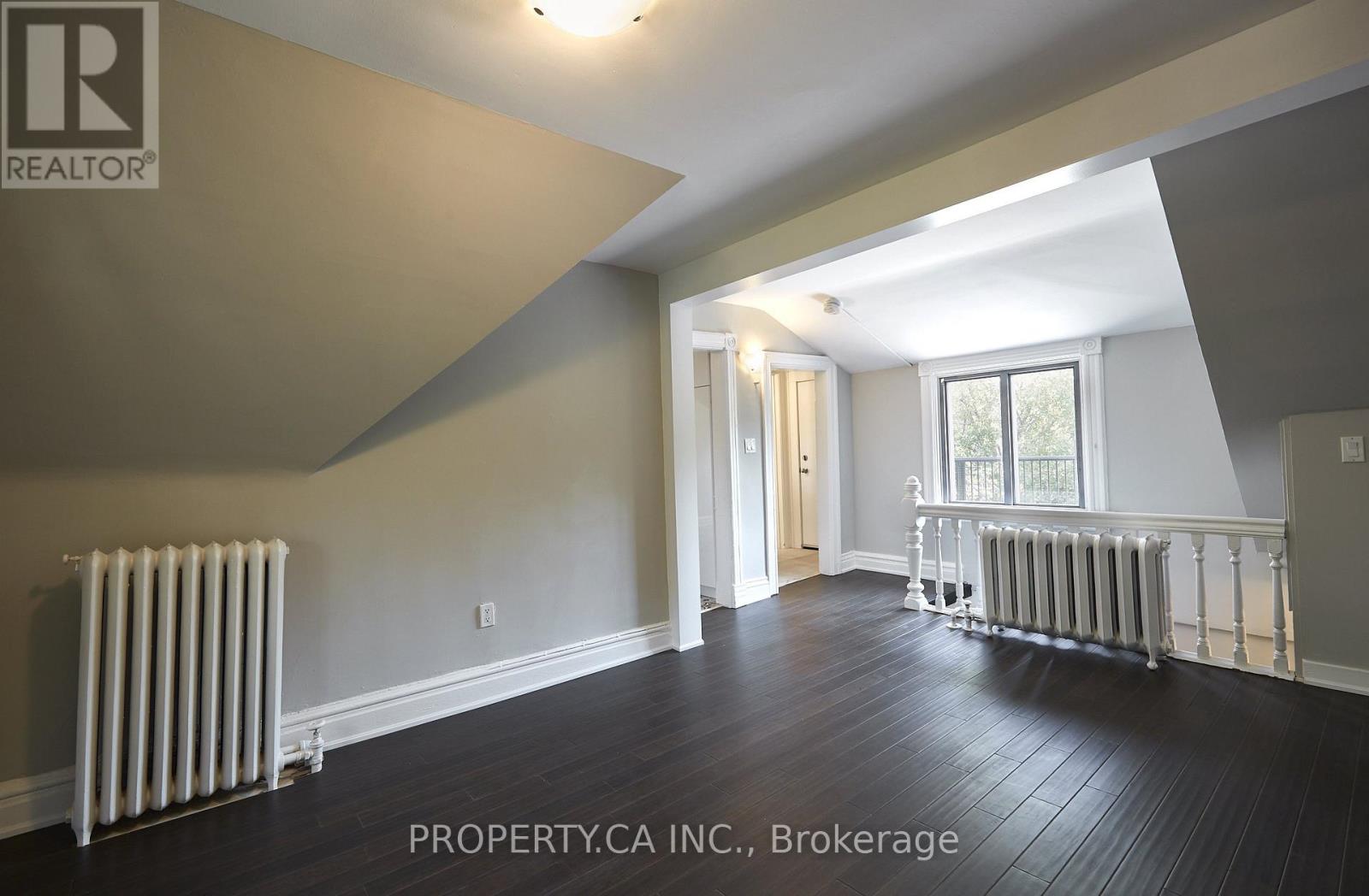 345 Gladstone Avenue Property Photo 45