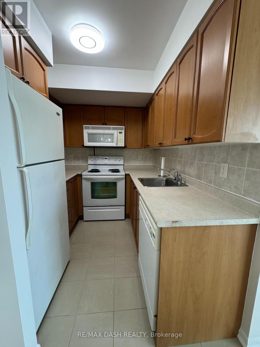 2809 - 18 Yonge Street Property Photo 9