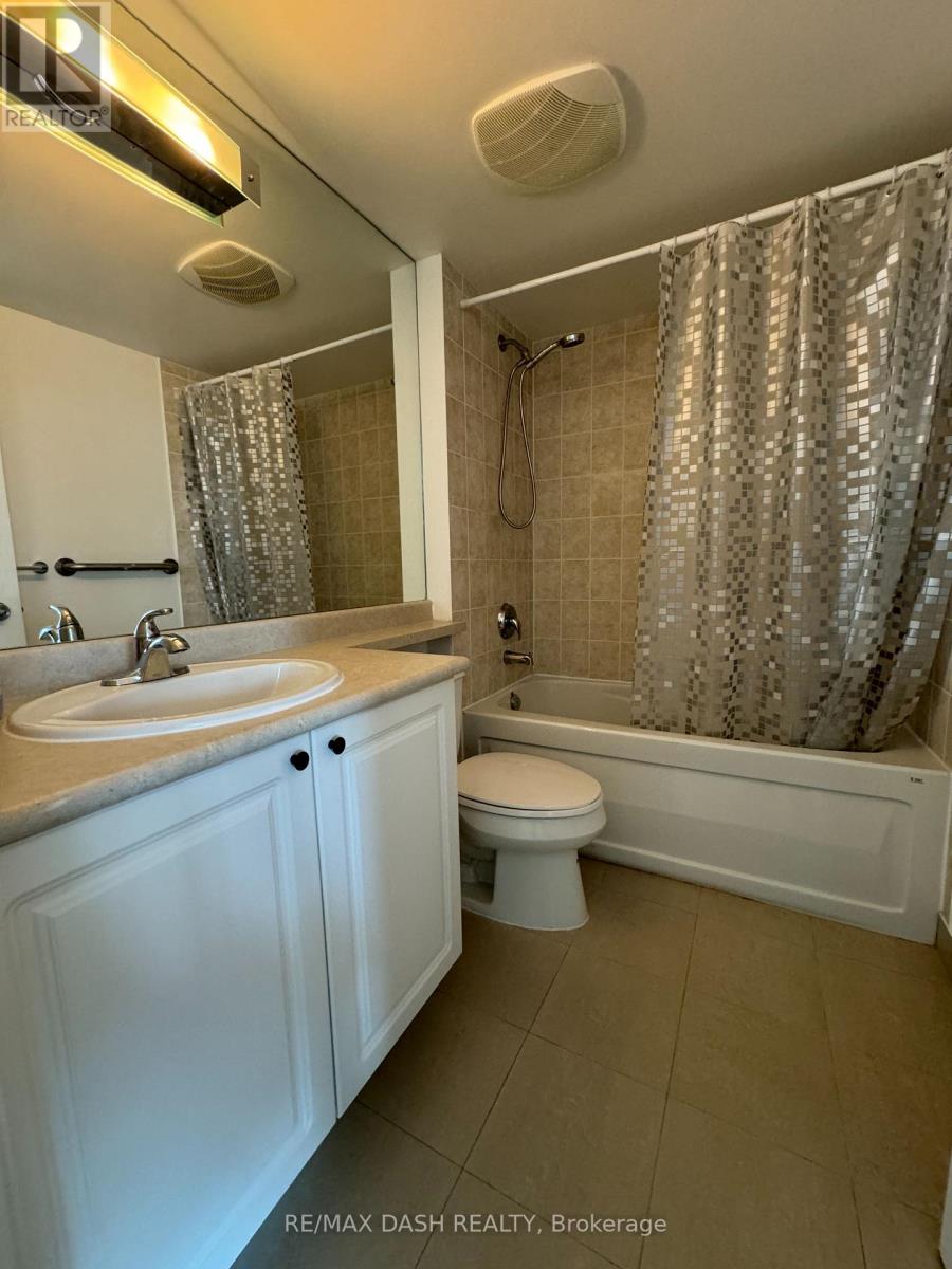 2809 - 18 Yonge Street Property Photo 11