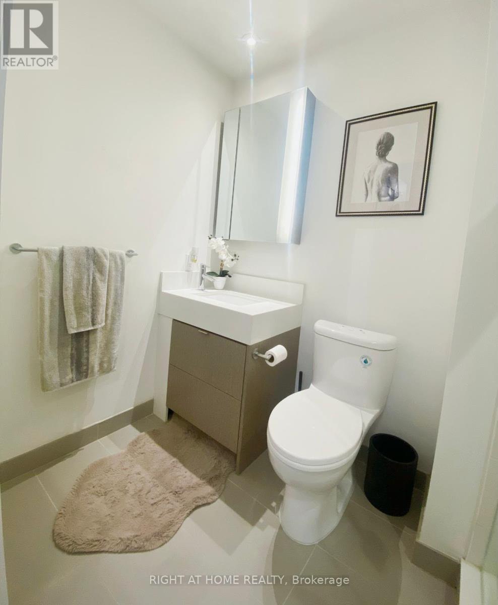 3213 - 10 York Street Property Photo 21