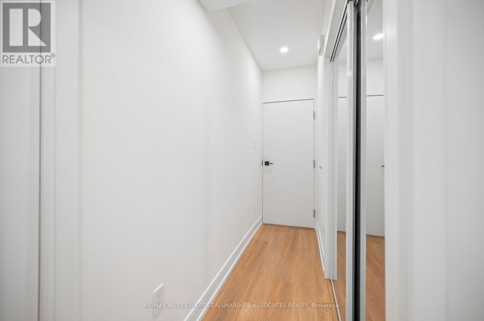 2 - 412 Glenholme Avenue Property Photo 19