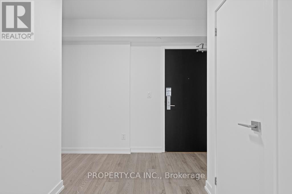 2911 - 159 Wellesley Street E Property Photo 5
