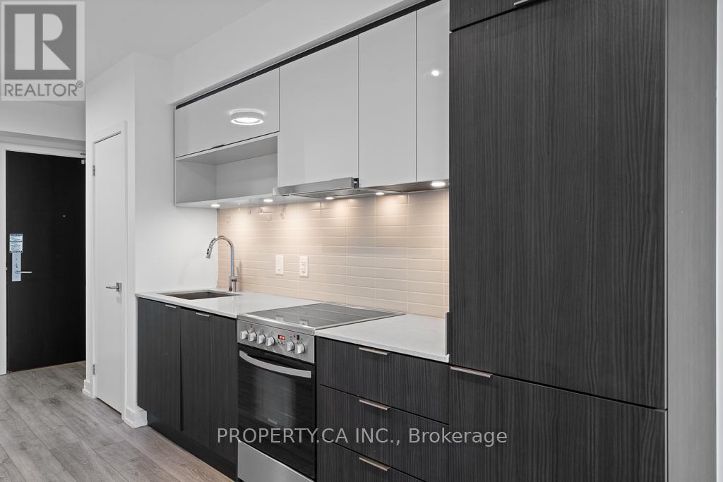 2911 - 159 Wellesley Street E Property Photo 13