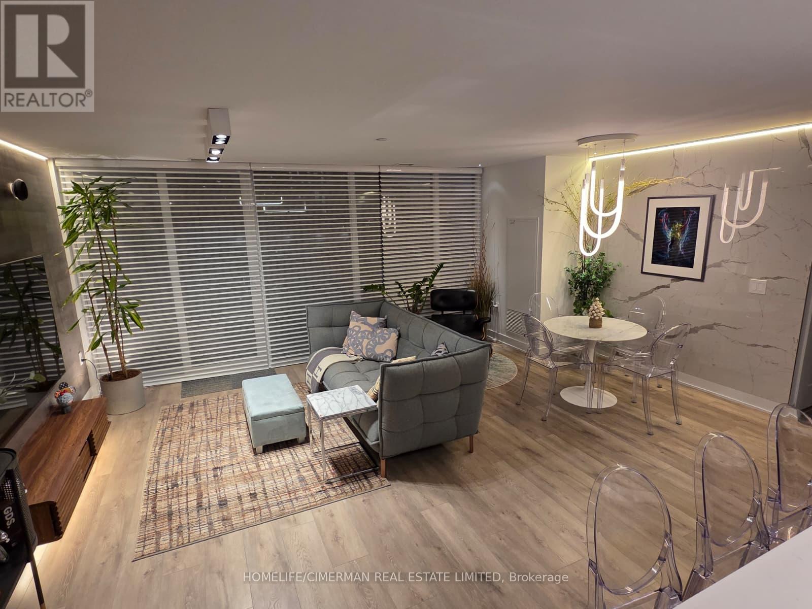1602 - 575 Bloor Street E Property Photo 1