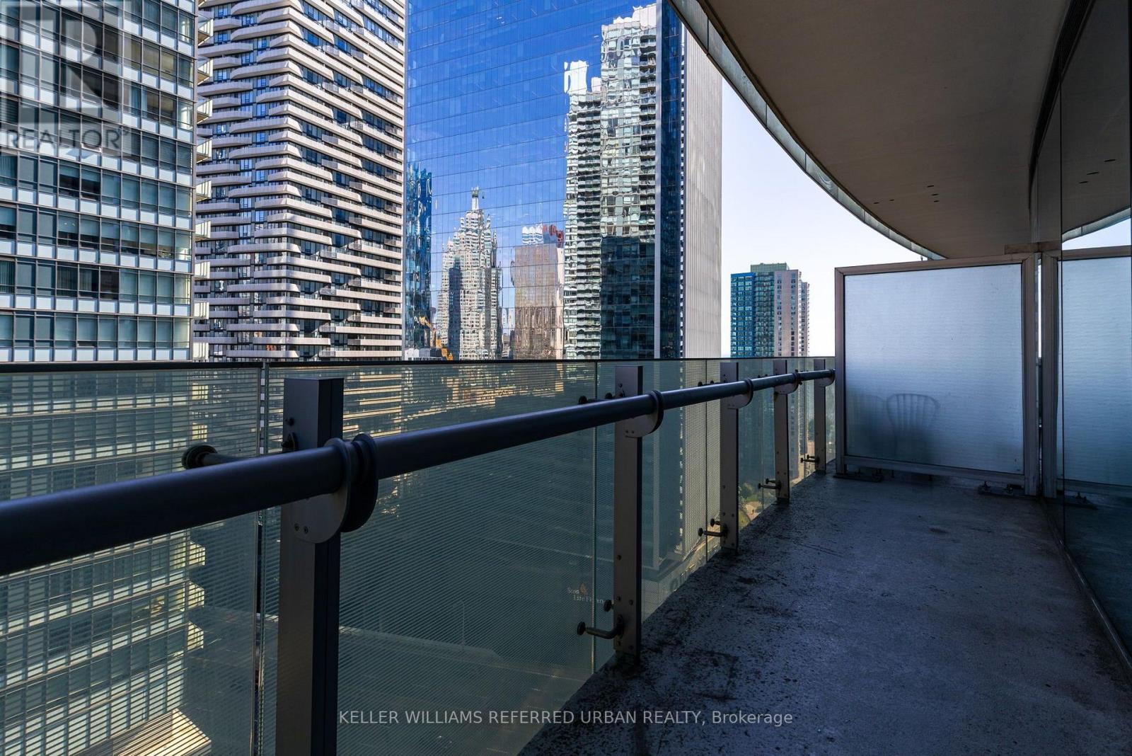 1812 - 14 York Street Property Photo 14