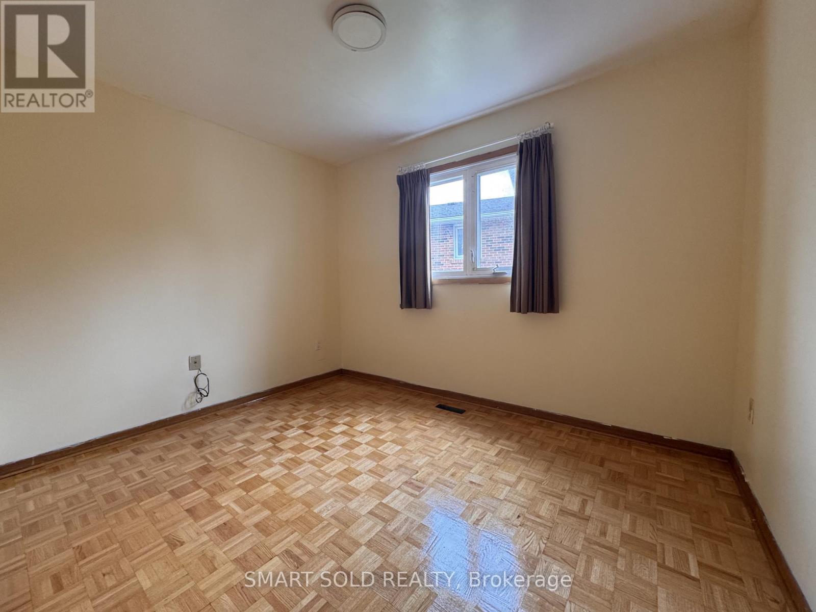 243 Shawnee Circle Property Photo 1