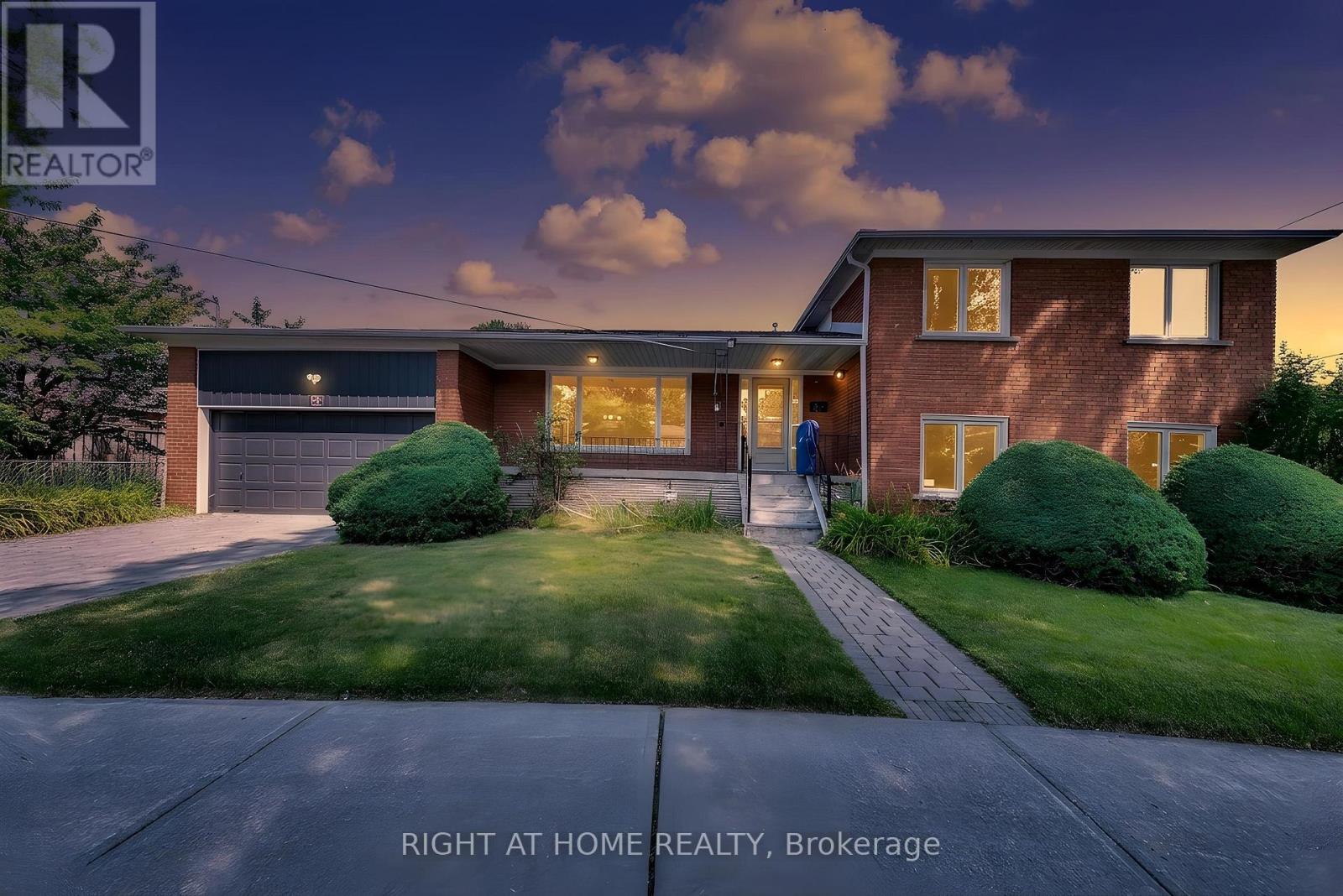 88 Peckham Avenue Property Photo 1
