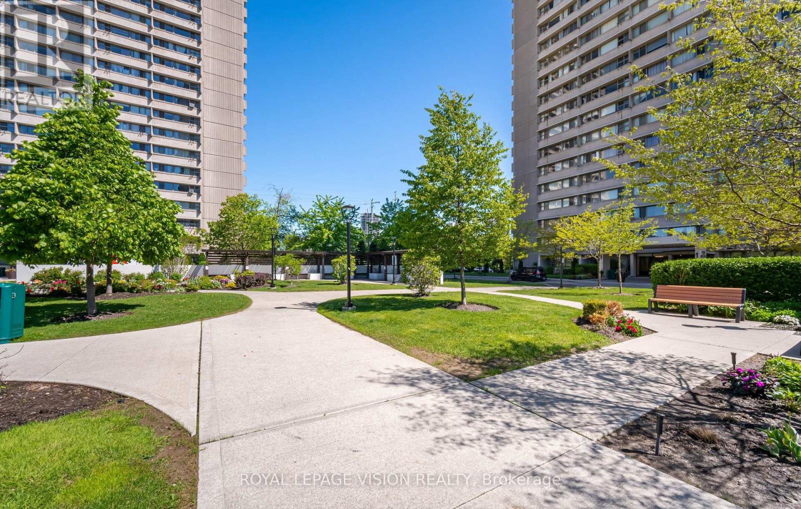 1108 - 715 Don Mills Road Property Photo 2