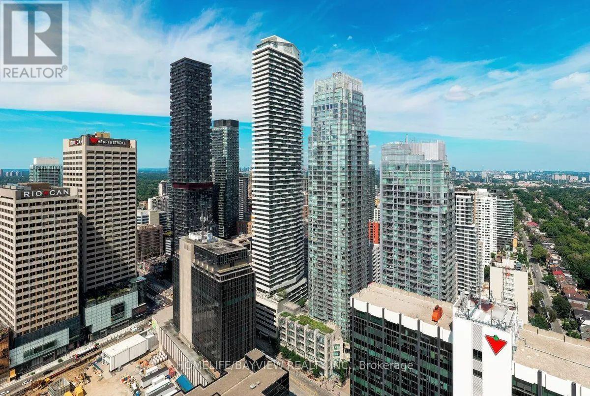 406 - 2221 Yonge Street Property Photo 1