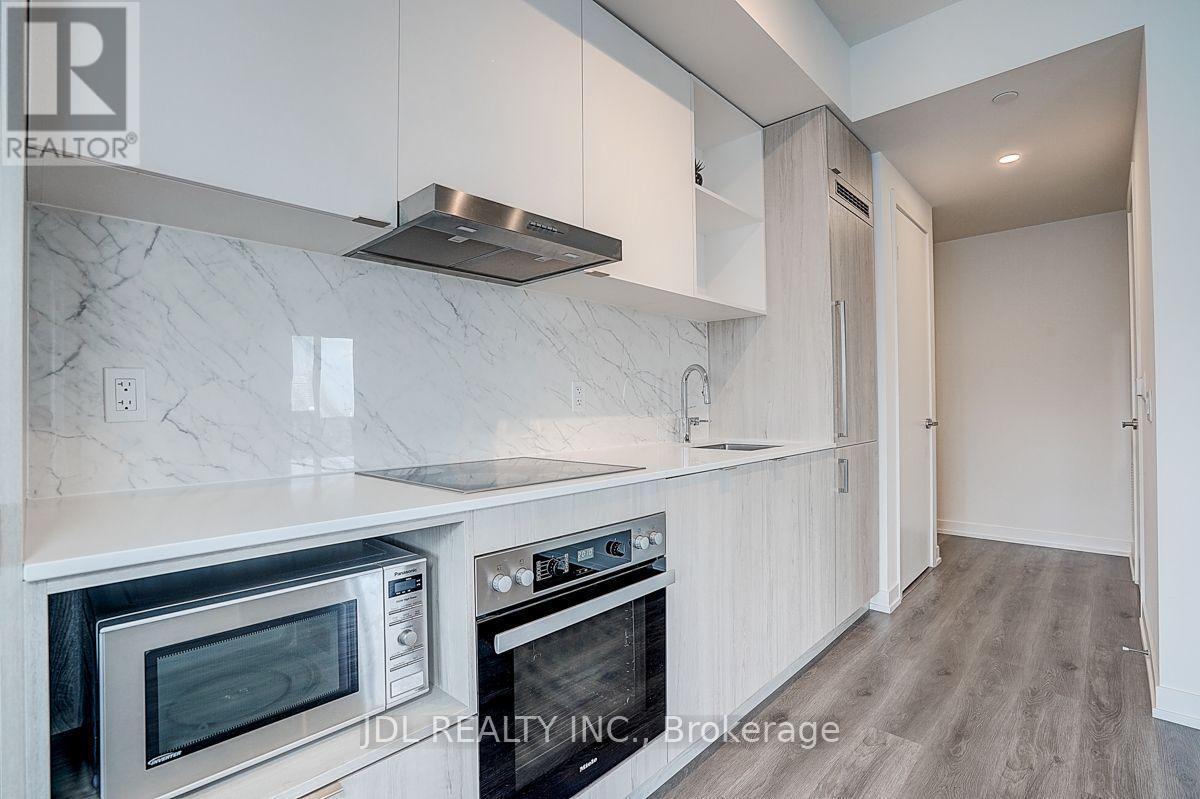 5103 - 138 Downes Street Property Photo 9