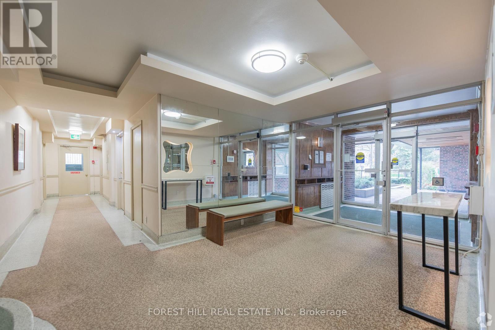 507 - 291 Avenue Road Property Photo 5