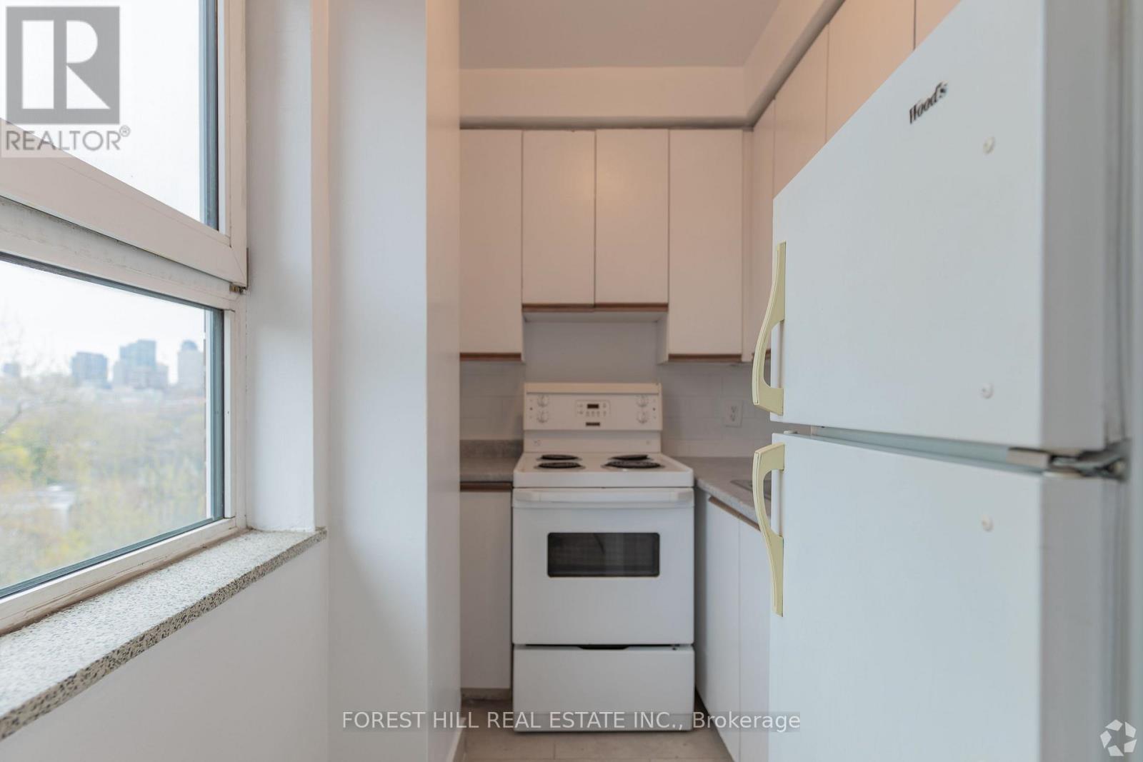507 - 291 Avenue Road Property Photo 11