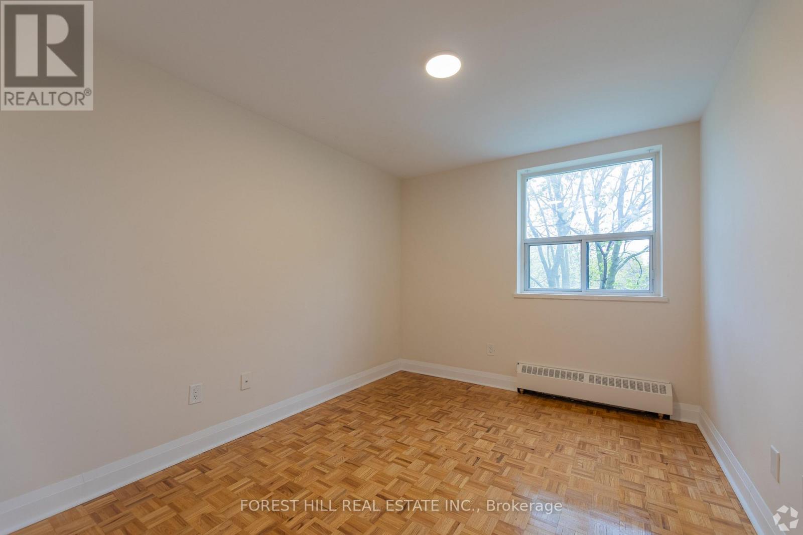 301 - 32 Clayland Drive Property Photo 10
