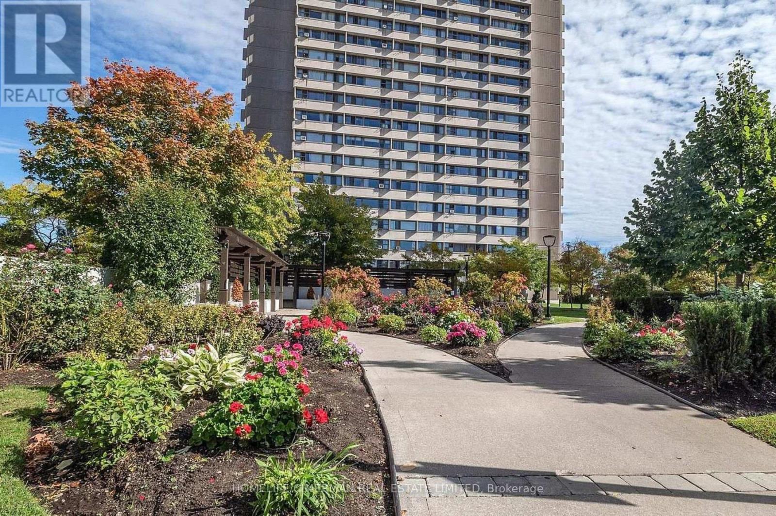 706 - 735 Don Mills Road Property Photo 4
