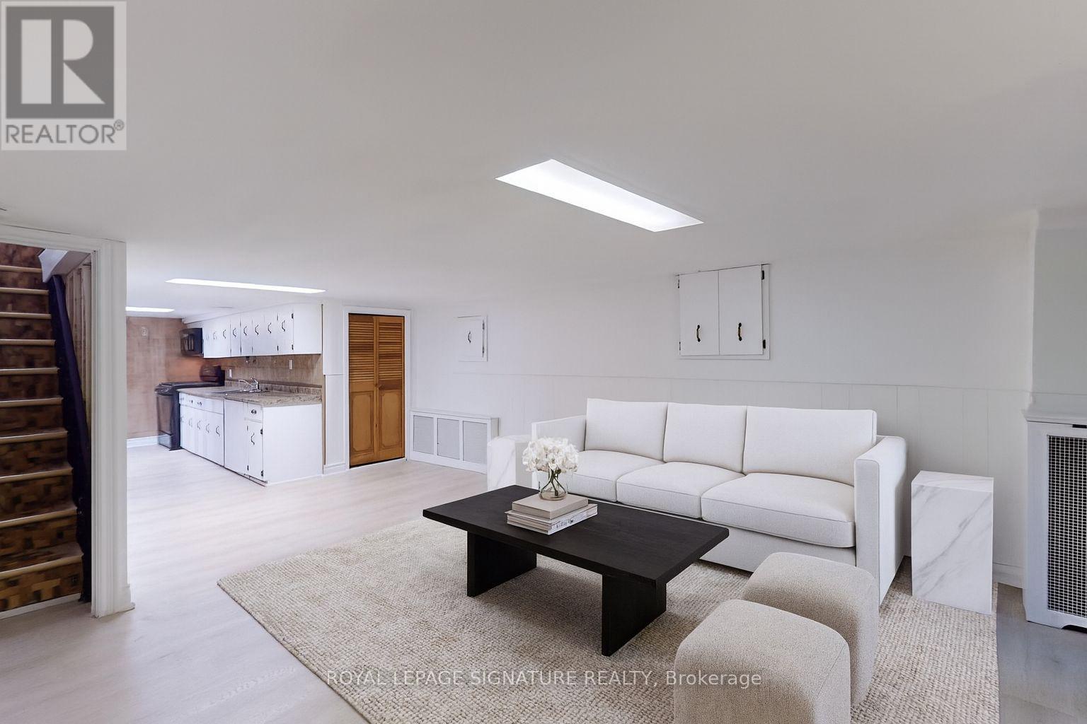 Lower - 247 Palmerston Avenue Property Photo 1
