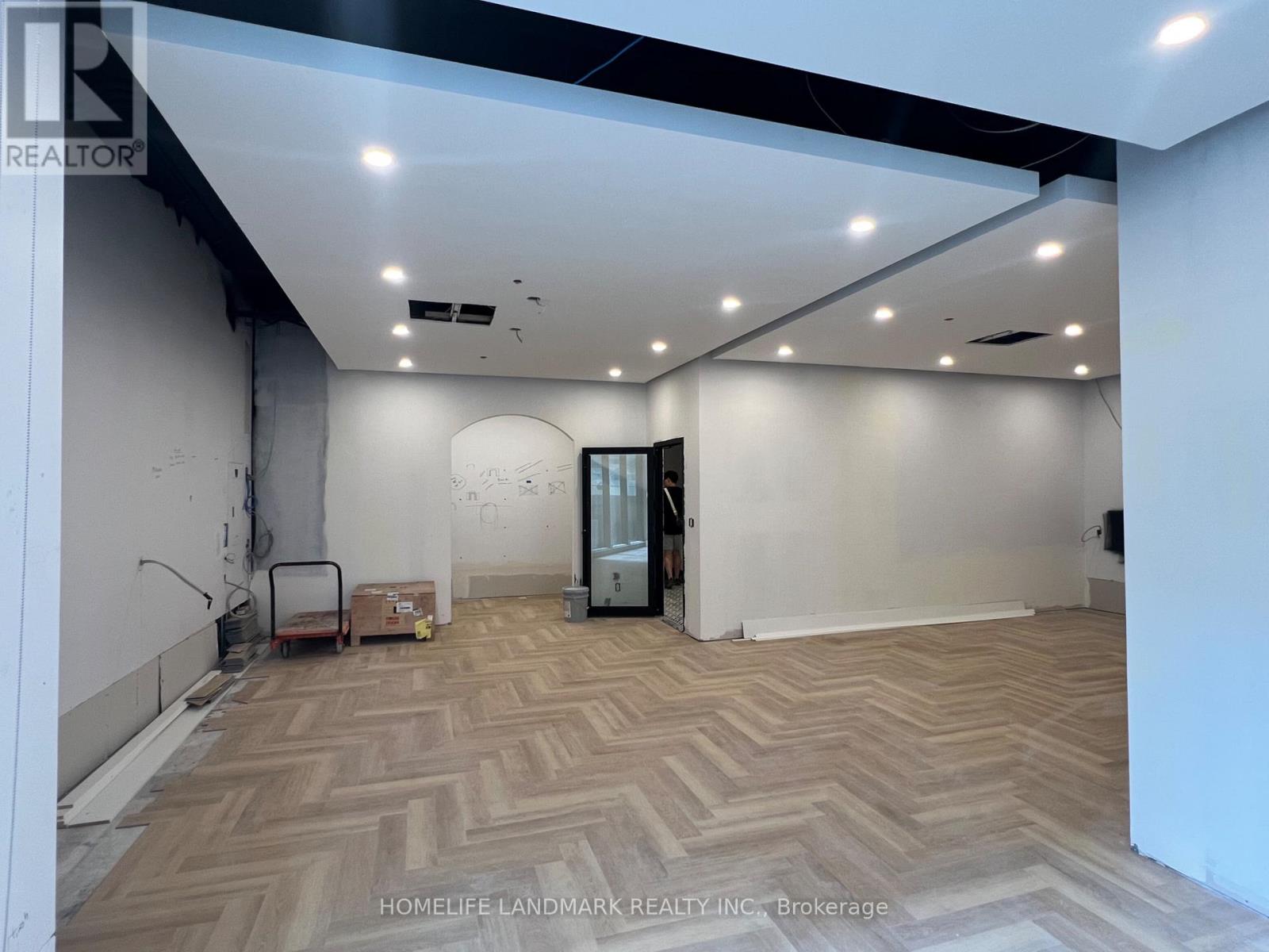 209 - 7 St Thomas Street Property Photo 11