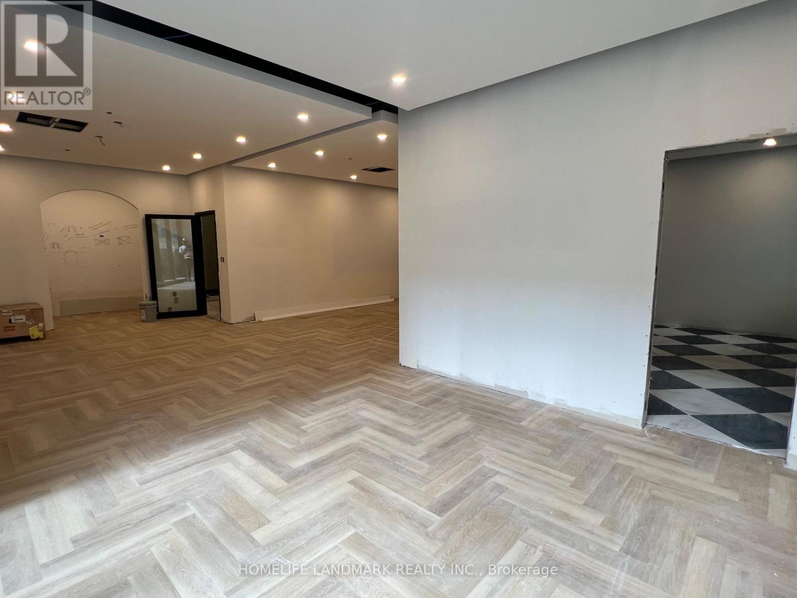 209 - 7 St Thomas Street Property Photo 12