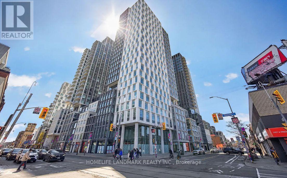 793 Bathurst Street Property Photo 12
