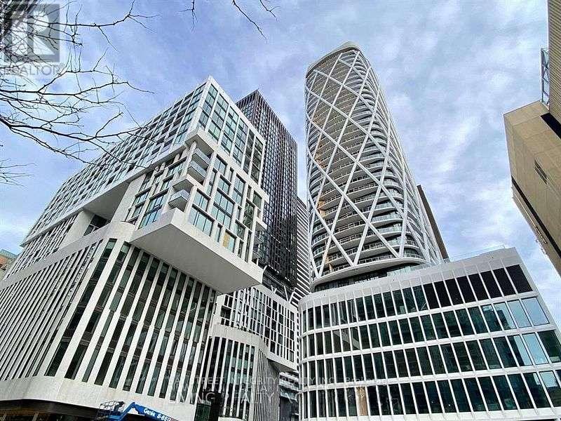 2508 - 238 SIMCOE STREET Property Photo 1