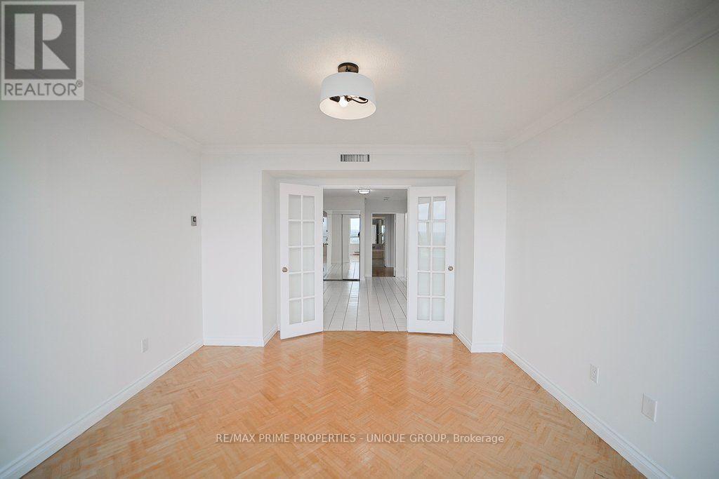 1408 - 10 Torresdale Avenue Property Photo 31