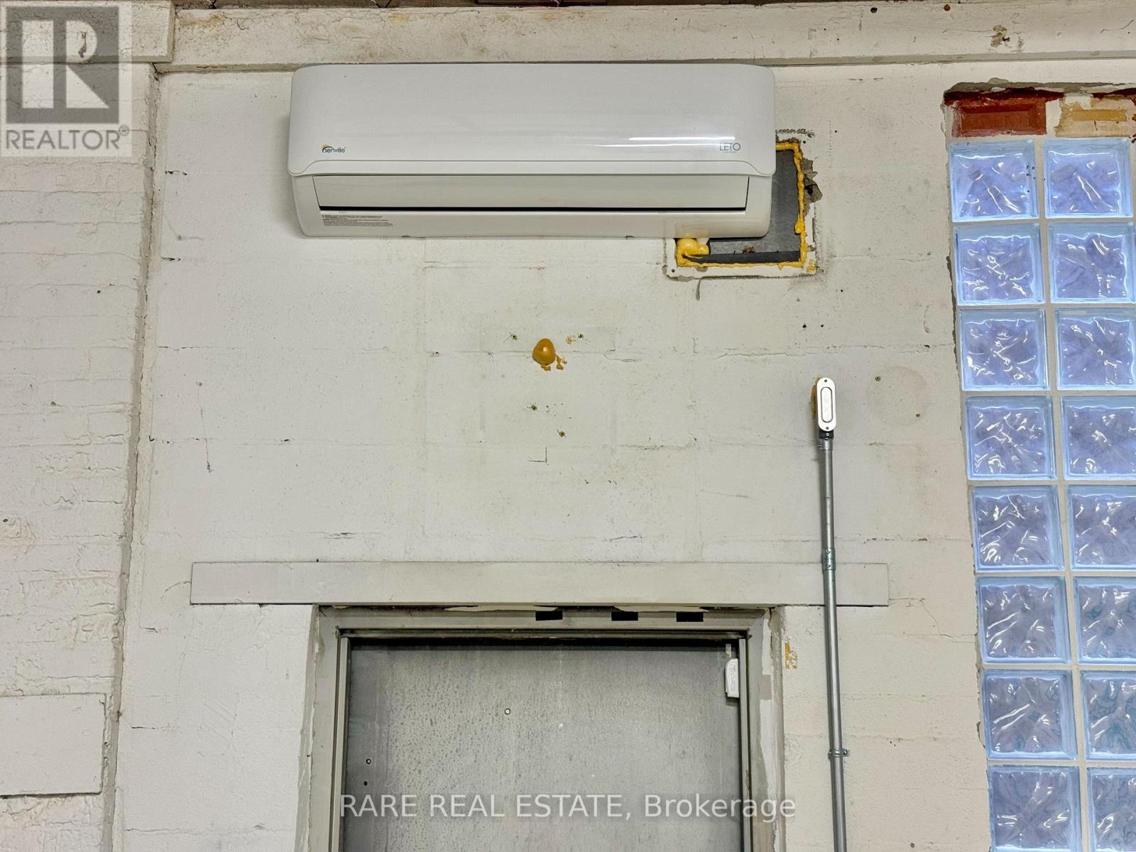 135 - 163 Sterling Road Property Photo 11