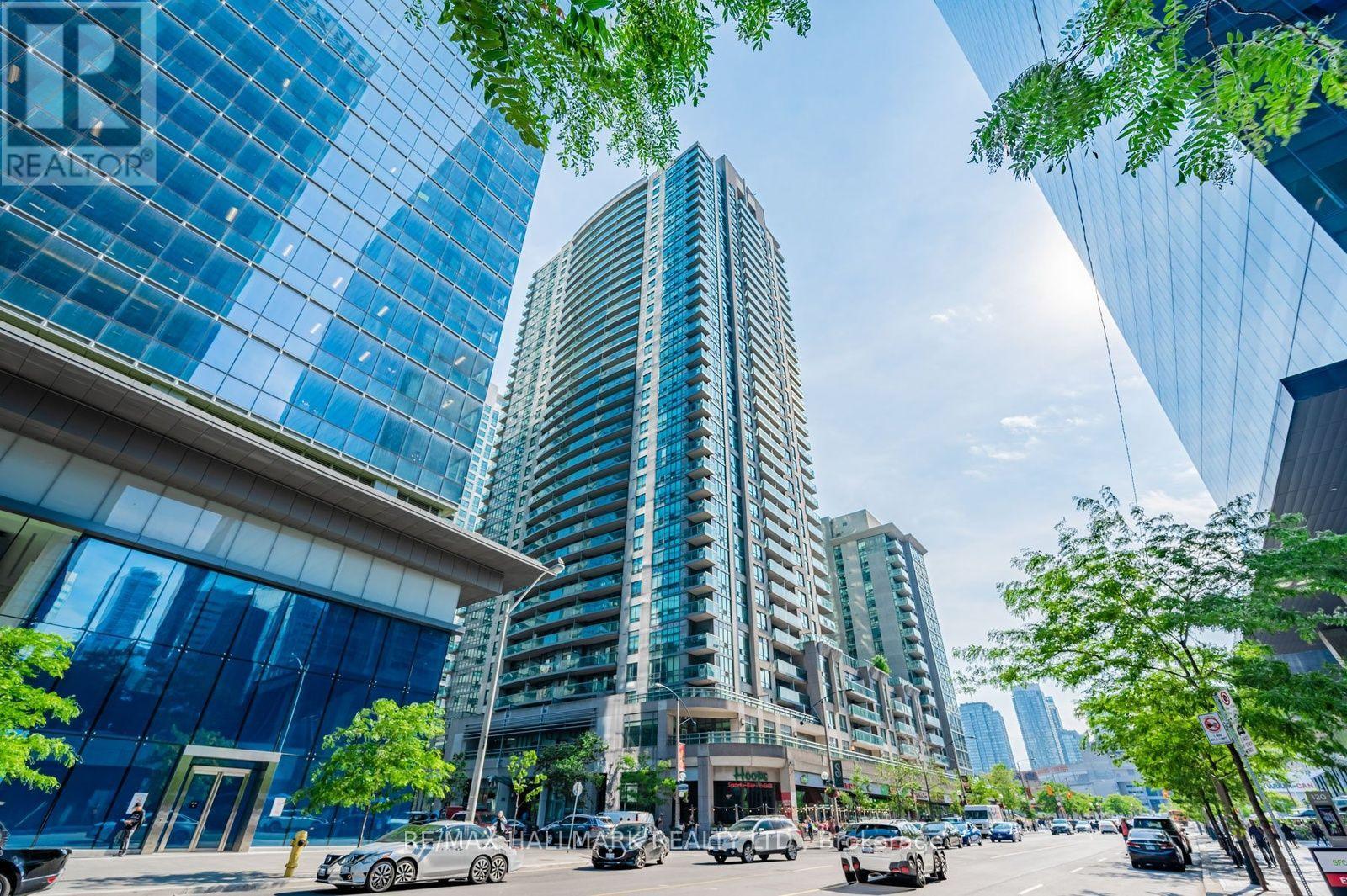 805 - 30 Grand Trunk Crescent Photo de la propriété 1