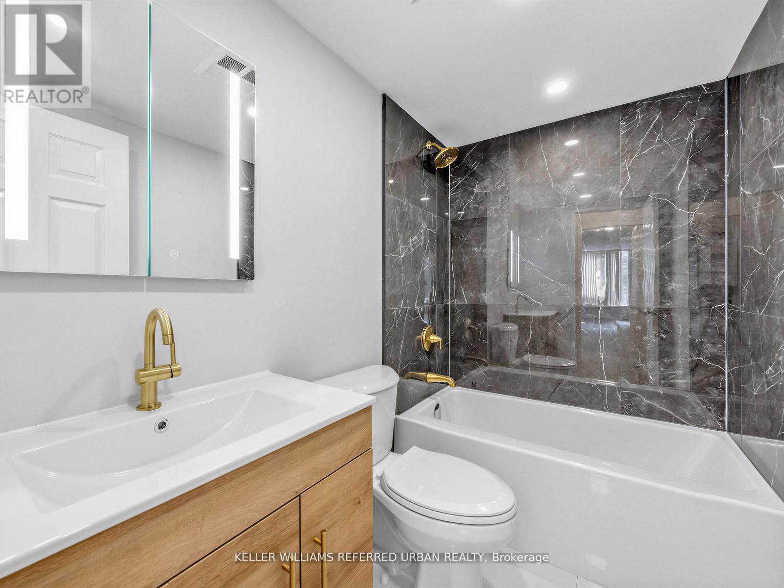217 - 7 Bishop Avenue Property Photo 15