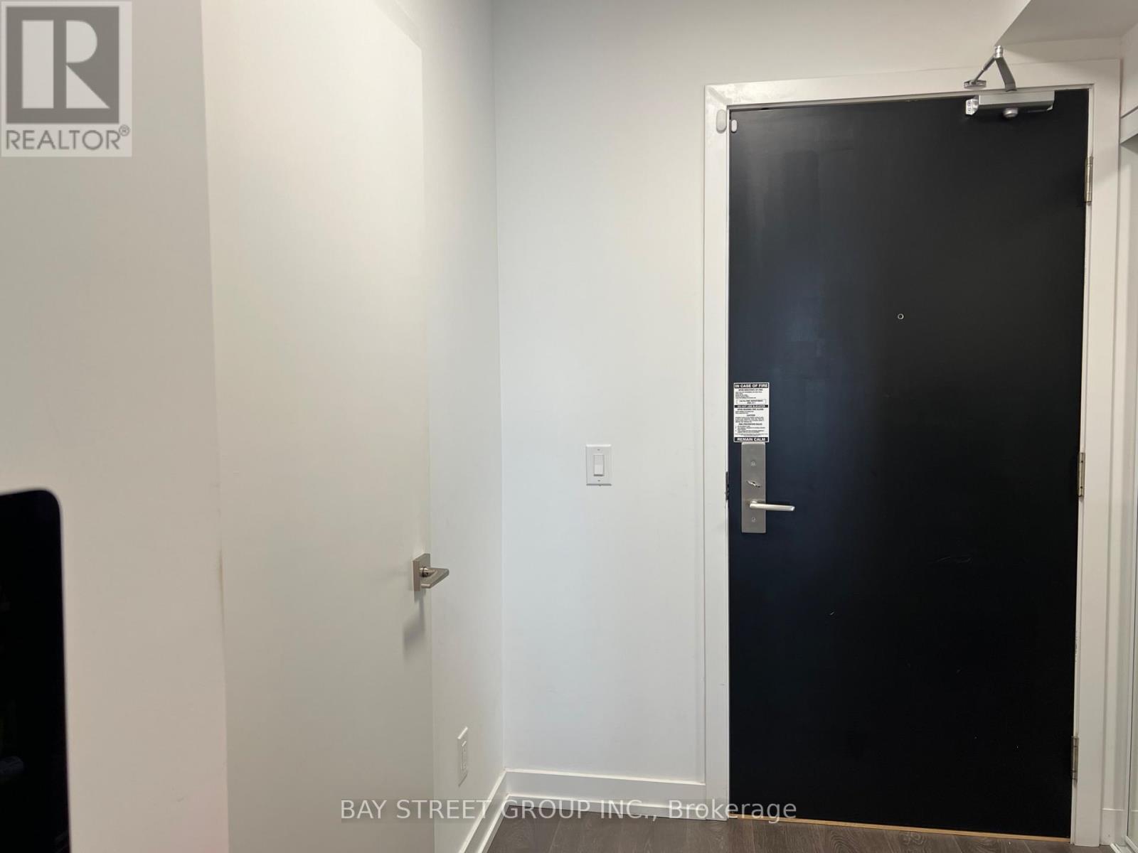 2406 - 159 Wellesley Street E Property Photo 18