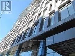 1612 - 111 BATHURST STREET