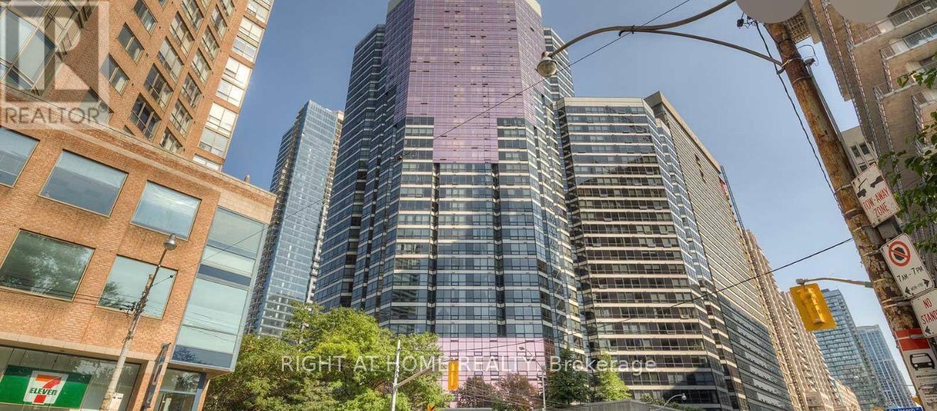 615 - 1001 Bay Street Property Photo 1