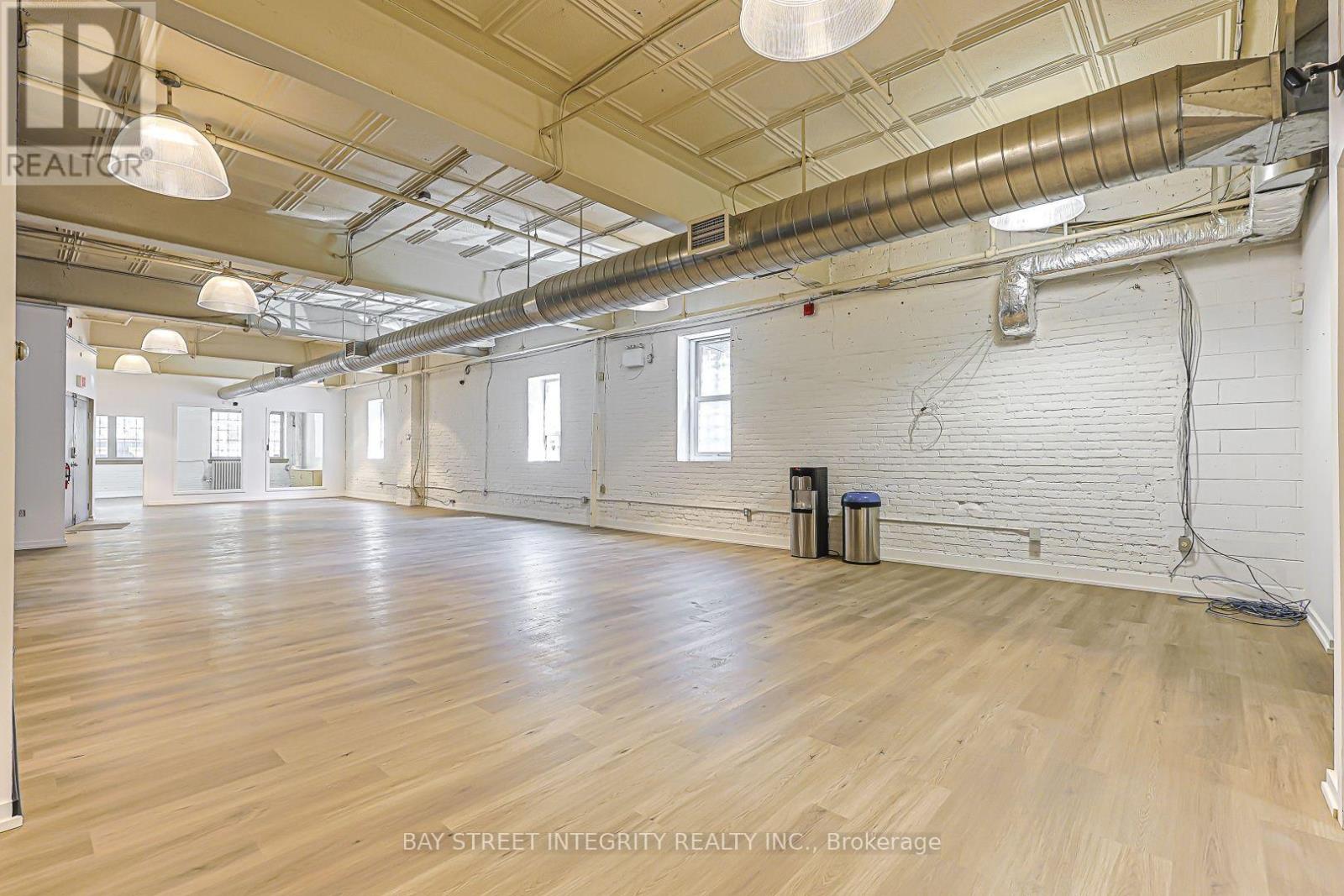 Main Flr - 51 Bulwer Street Property Photo 15