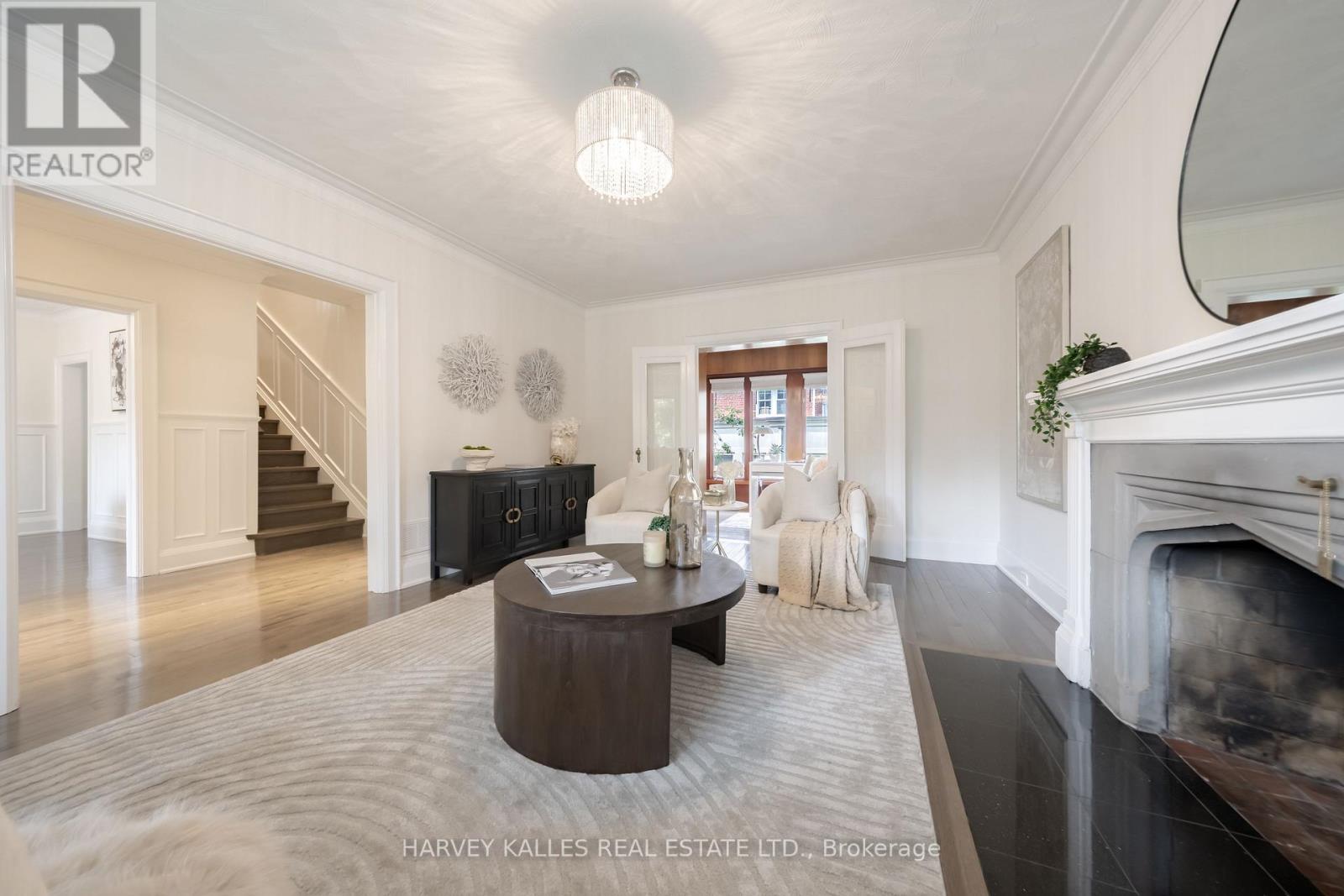 6 Browside Avenue Property Photo 10