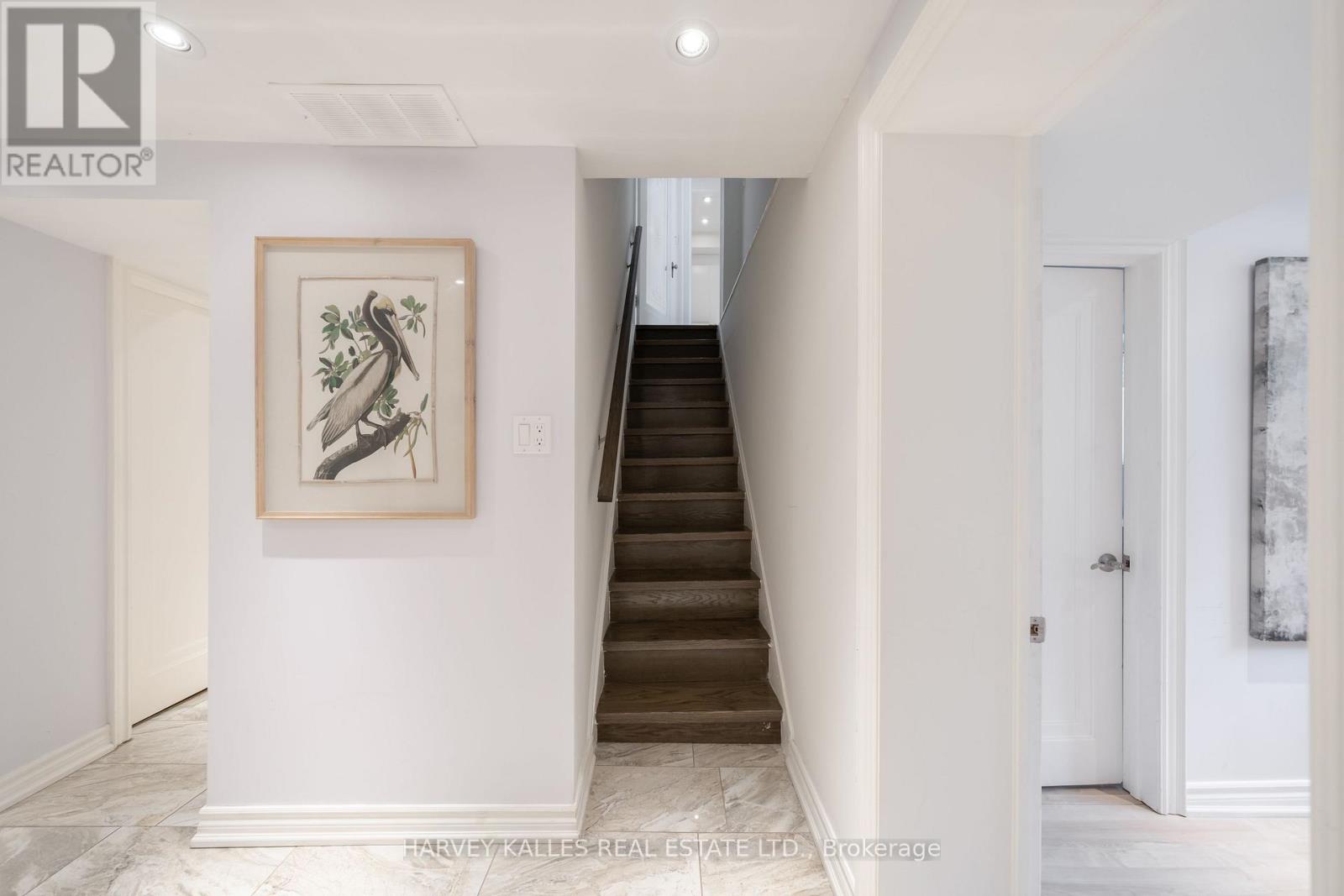 6 Browside Avenue Property Photo 34