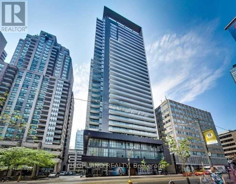 408 - 770 BAY STREET Property Photo 1