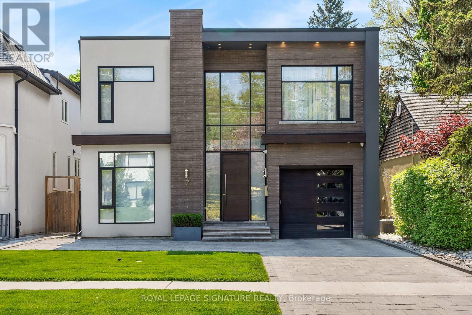 17 NESBITT DRIVE