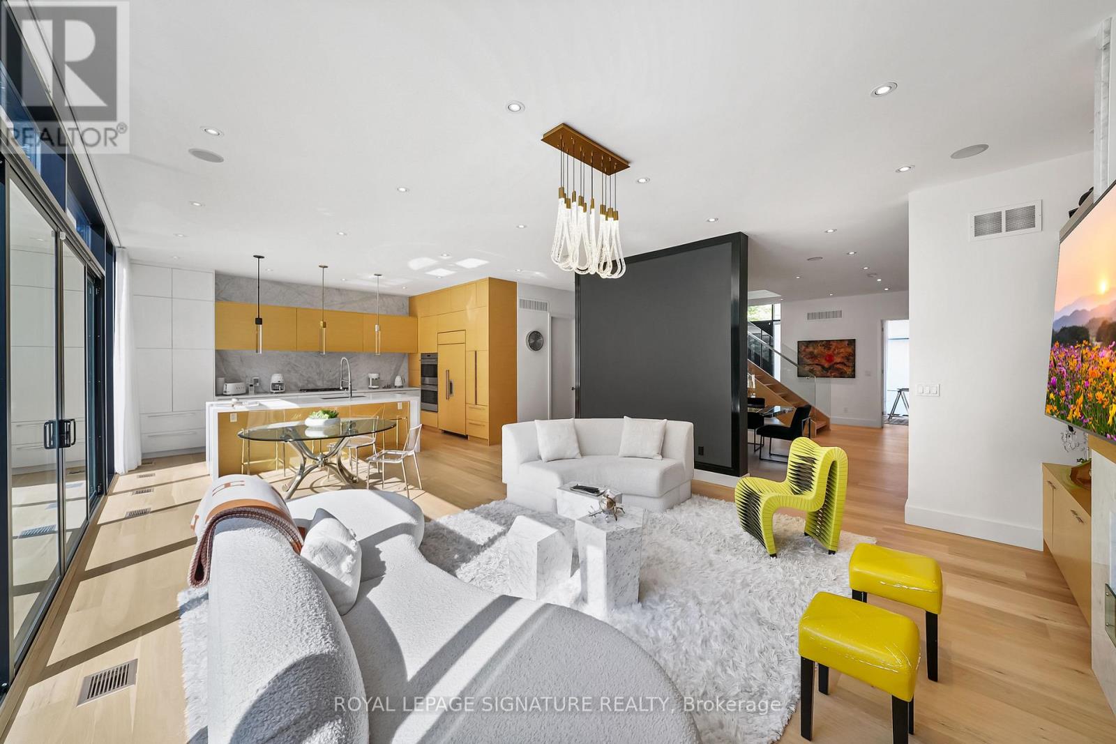 17 Nesbitt Drive Property Photo 3