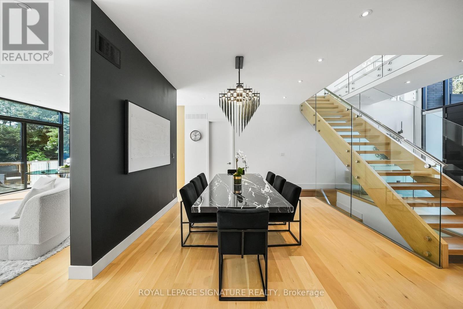 17 Nesbitt Drive Property Photo 7