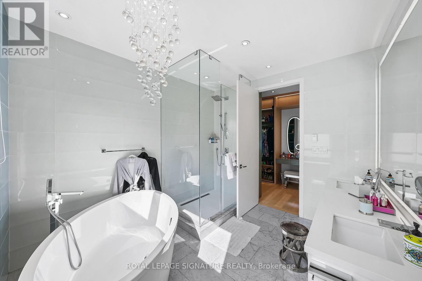 17 Nesbitt Drive Property Photo 23