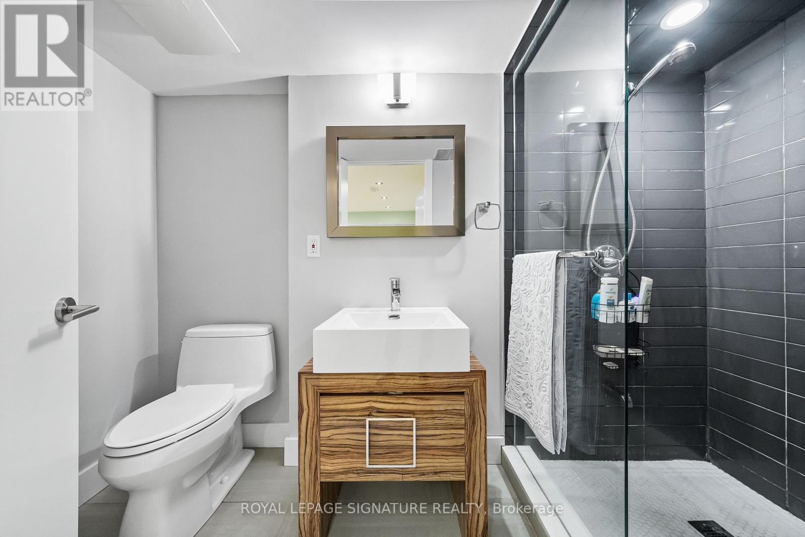 17 Nesbitt Drive Property Photo 34
