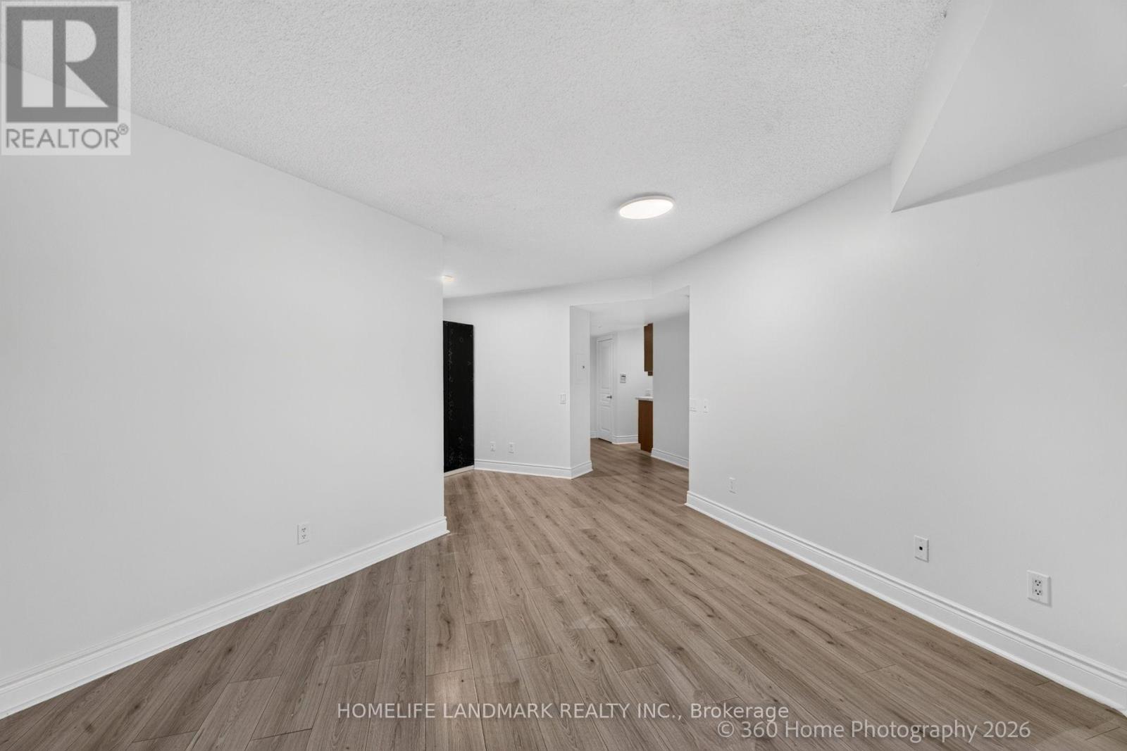 829 - 15 Northtown Way Property Photo 16