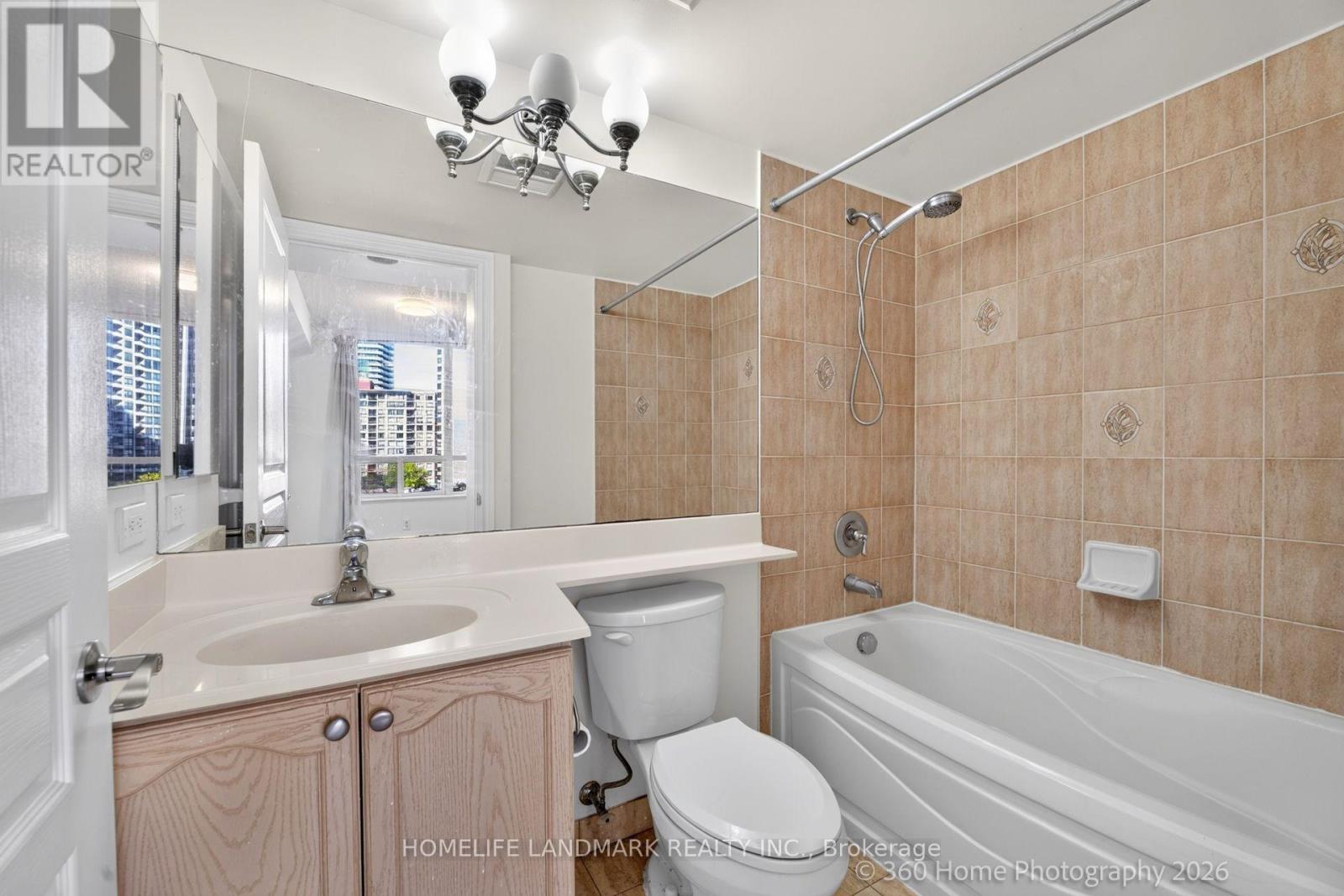 829 - 15 Northtown Way Property Photo 22