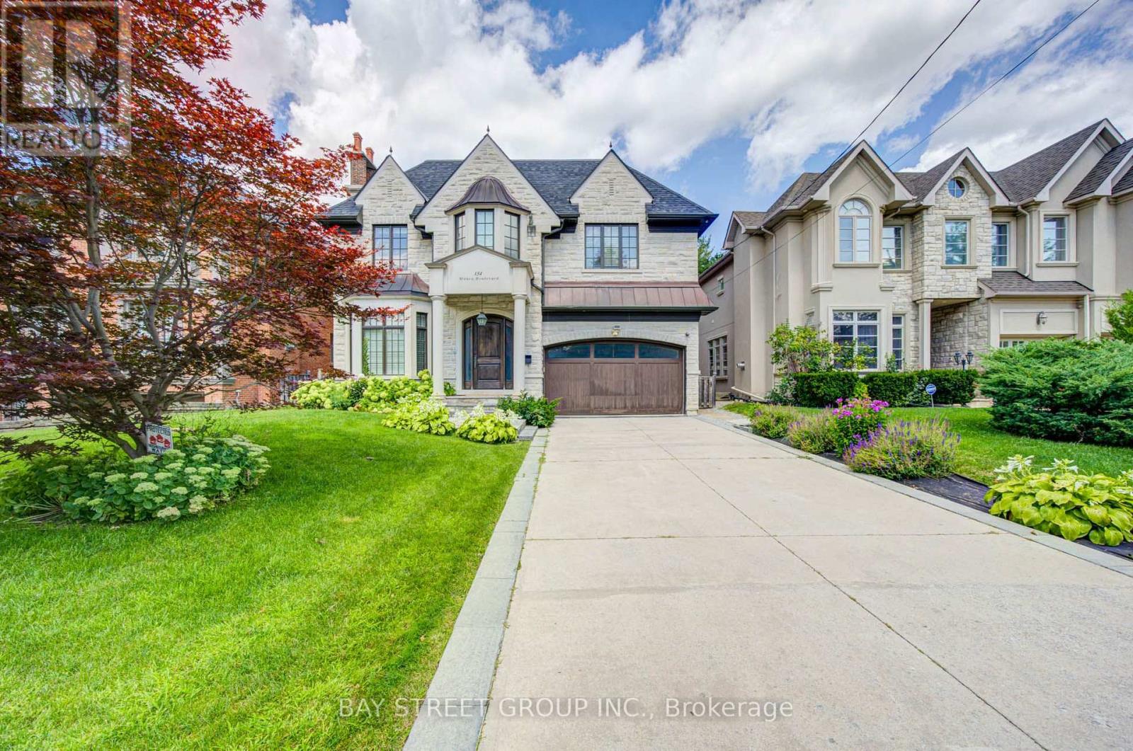 154 Munro Boulevard Property Photo 1