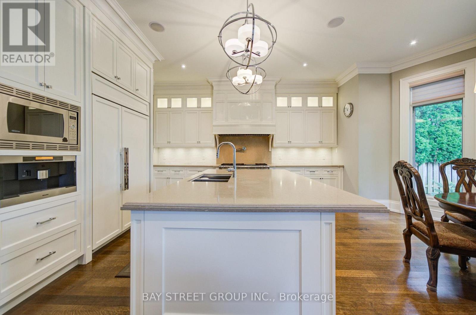 154 Munro Boulevard Property Photo 14