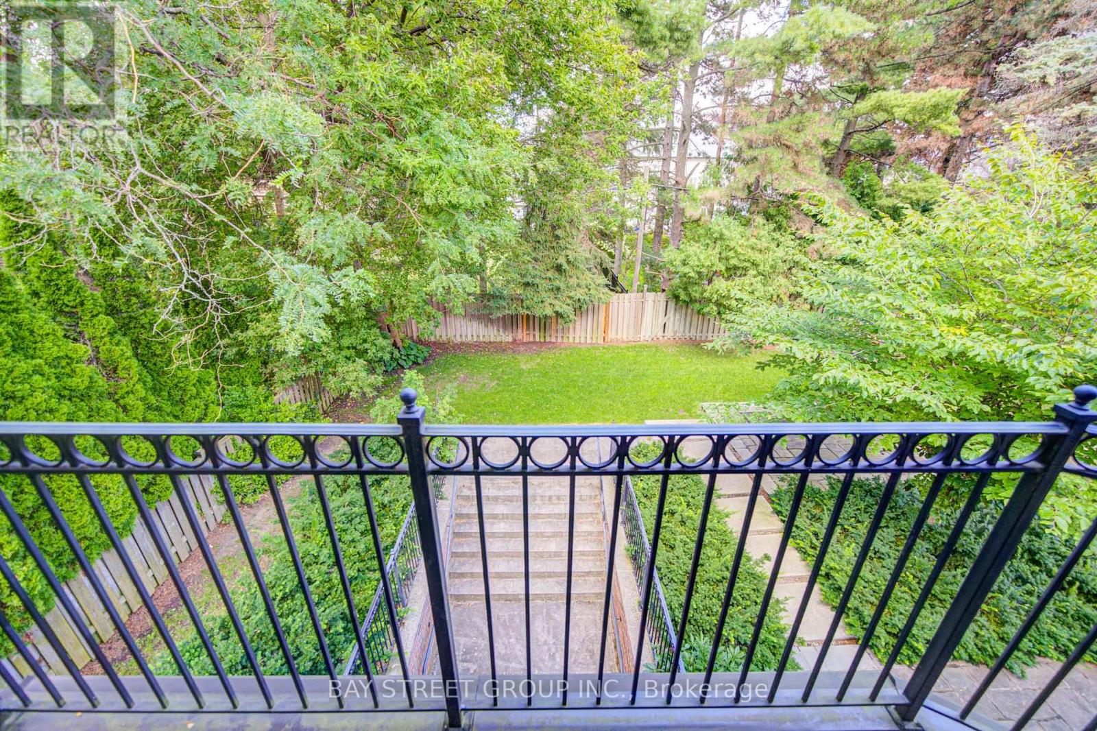 154 Munro Boulevard Property Photo 32